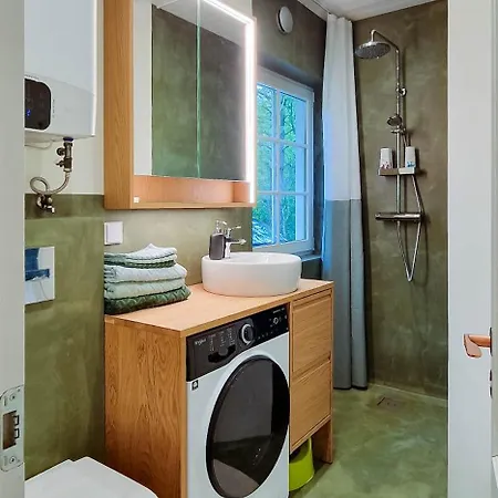 Meremaa Ateljee * Salinomme